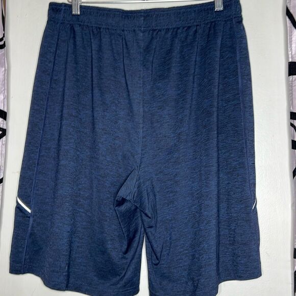 Reebok shorts heather dark blue two pocket size L - Picture 5 of 8